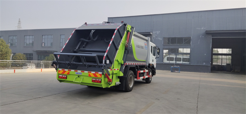 國六10立方東風D9 壓縮垃圾車