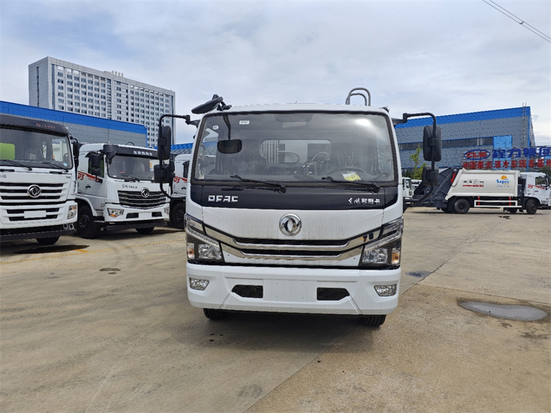 湖北 國六9立方東風(fēng)多利卡D7 壓縮垃圾車